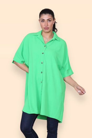 Chemise légère surdimensionnée à col allongé avec dos plissé pour un maximum de confort de mouvement Couleurs unies, grande taille incluse Coupe ample Baggy Manches courtes Épaules tombantes Femme Printemps Eté Boutonné - Convient jusqu'au UK26 12