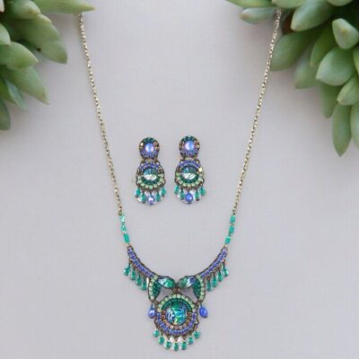 Borneo necklace and earrings set