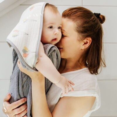 Baby towel with a bamboo terry hood BALOONS