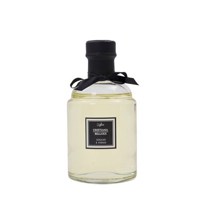 Room Perfume with Wicks 250ml Lily and Hay