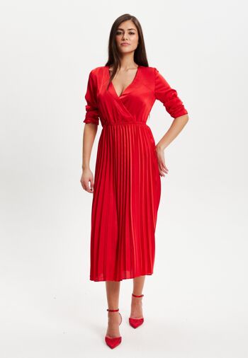 Robe midi rouge réglisse avec détails plissés 3