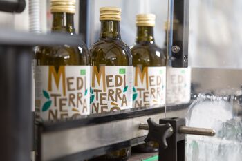 Huile d'olive extra vierge biologique 100% ITALIENNE Mediterraneò 0.75 litres 5