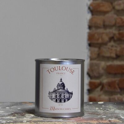 Toulouse candle