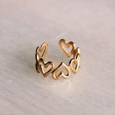 Anillo ajustable de acero inoxidable con corazón – dorado