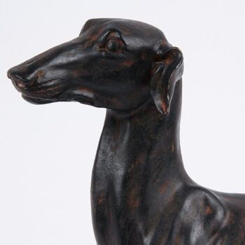 Figue. Statue de chien Lévrier 2