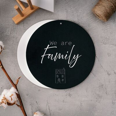 Tablero decorativo "Somos familia"