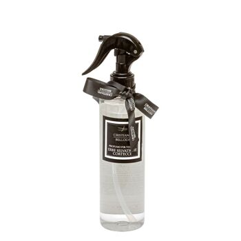 Spray Assainissant Parfumé pour Tissus et Surfaces 250ml Herbes et Écorces Sauvages 1