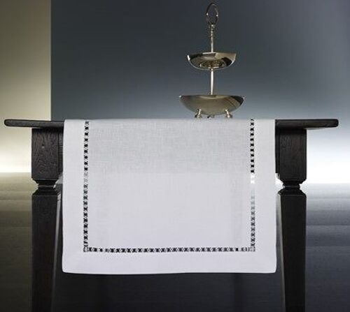 Tischdecke mit handgearbeitetem Kreuzhohlsaum 100% Leinen 110x110cm