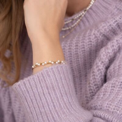 Uma bracelet - 2 links with white resin beads