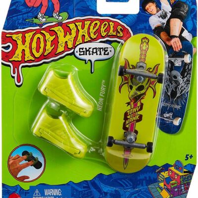 MATTEL - Tabla Hot Wheels + Zapatillas - Modelo elegido al azar