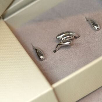 Coffret cadeau boucles d'oreilles et bague goutte d'eau 5