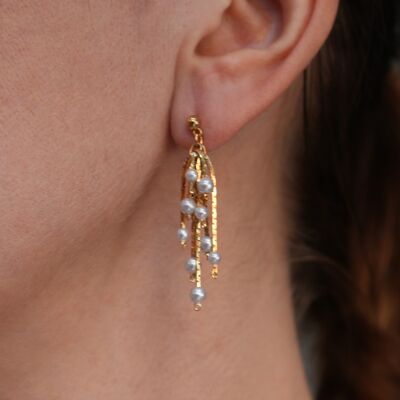 Boucles d'oreilles pendantes en perles vintage