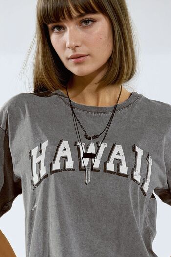 Camiseta hawaiana avec effet lavé en gris 4
