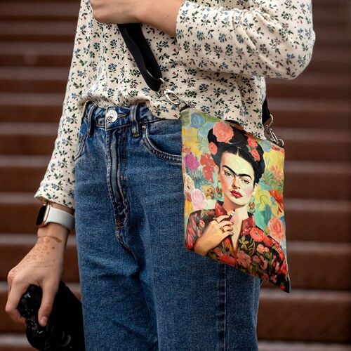 Shoulder bag "Frida in the flowers"