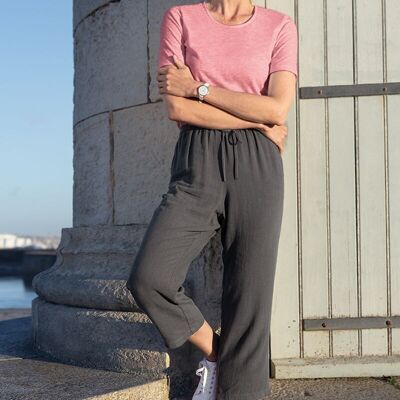 Pantaloni cropped da donna con vita elasticizzata