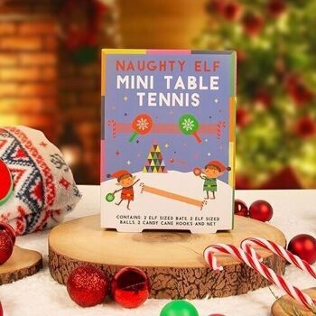 Tennis de table de Noël elfe coquin 1