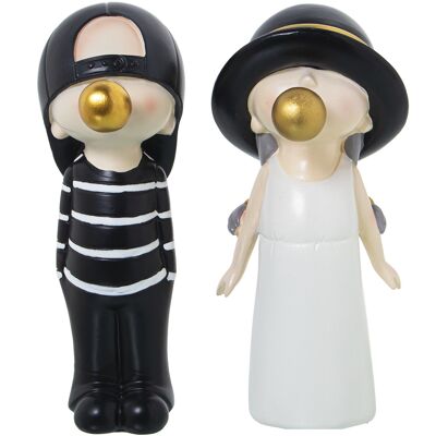 YOUNG RESIN FIGURE WITH WHITE/BLACK GUM, ASSORT. GIRL/BOY _11X7X20CM ST61844