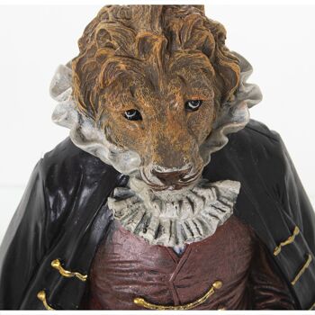 FIGURINE LION EN RÉSINE AVEC COSTUME 18X14X41CM ST50174 4