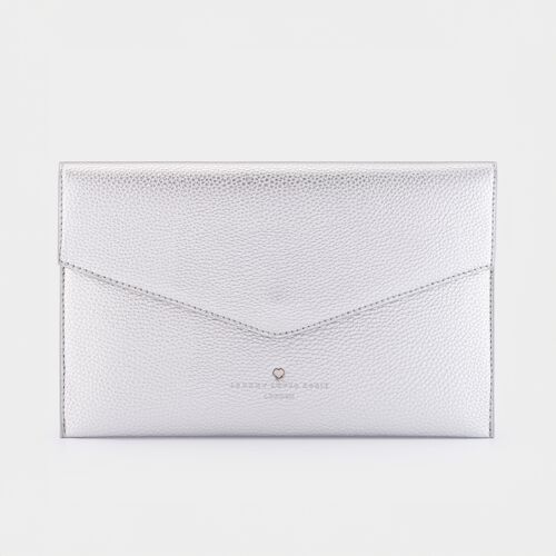 Silver Cora envelope Pouch