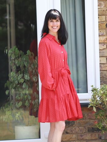 Robe chemise rouge en coton équitable 1