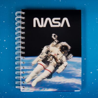 Cuaderno lenticular de la NASA