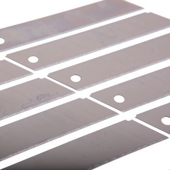 Lames de couteau utilitaire de remplacement cassables en acier au carbone de 18 mm - Paquet de 10 - Par Blackspur 2