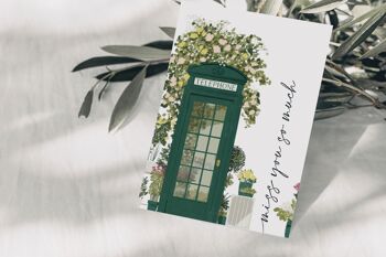 Carte postale cabine téléphonique anglaise avec fleurs 'Tu me manques tellement', certifiée FSC 4