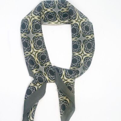 silk touch scarf 70x70 D-106 bis