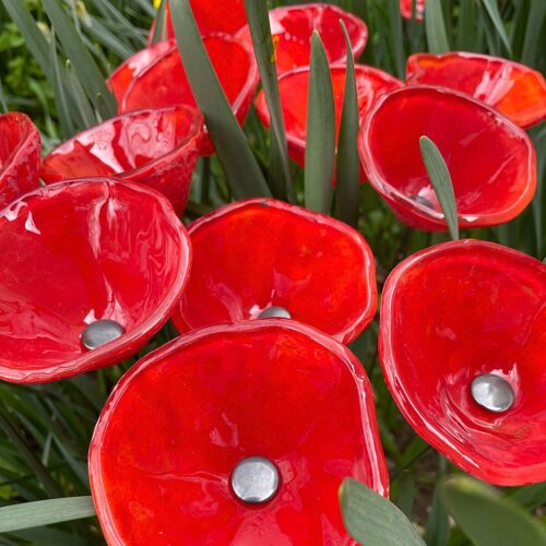Medium -Sized Glass Calabel Flower For Outdoor In Red