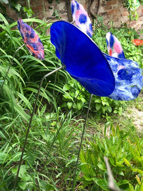 Large Size Glass Flower For Outdoor Use In Dark Blue,