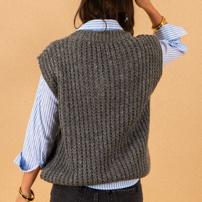 AYA Gray sleeveless sweater