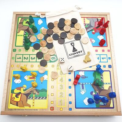 Wooden box with 4 games.