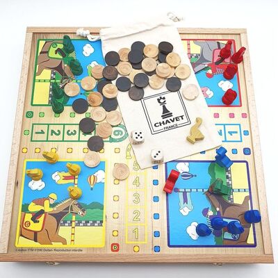 Caja de madera con 4 juegos.