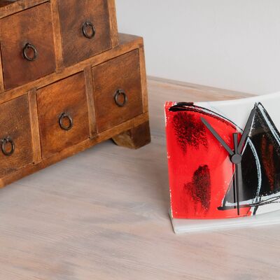 Geometry White-Red Table Clock In Size 12X14 Cm