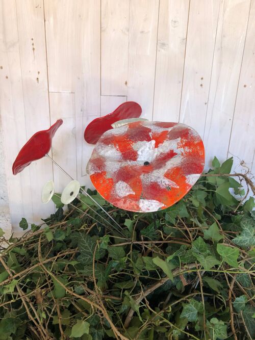 Large Glass Flower To Outdoor Red-Orange-White