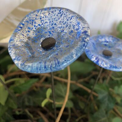 Small Glass Flower For Outdoor Use In Transparent, Dark Blue