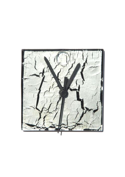 Crackled Glass Silver Wall Clock 13X13 Cm