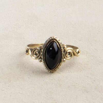 Schwarzer ovaler Onyx Edelstein Ring verspielt