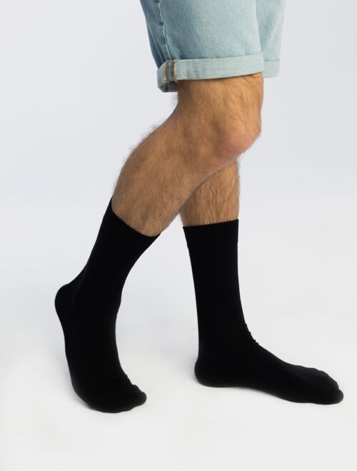 Essential Collection - Solid Colour Socks - Black - Noir Elegance