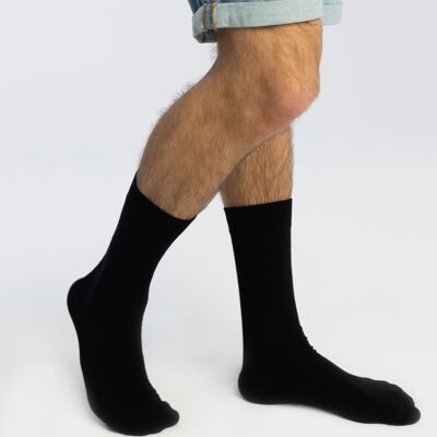 Essential Collection - Solid Colour Socks - Black - Noir Elegance