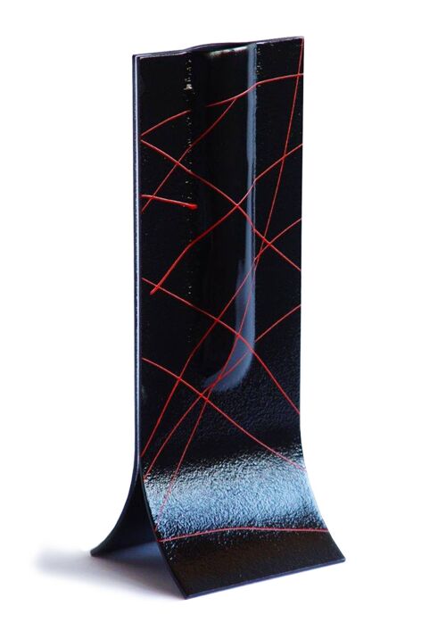 Black 14X36 Cm Vase With Red Lines