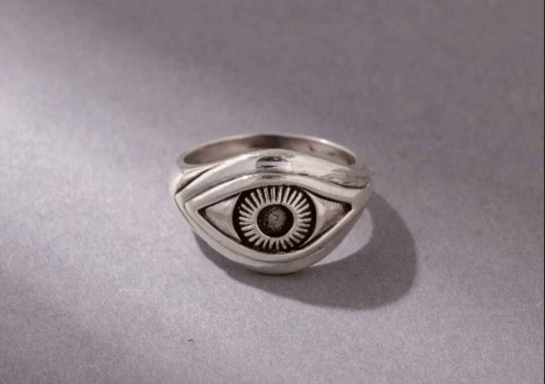 Anello talismano per la protezione del malocchio realizzato in argento sterling 925