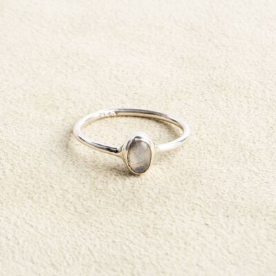 Fine moonstone ring with oval stone 925 sterling silver handmade