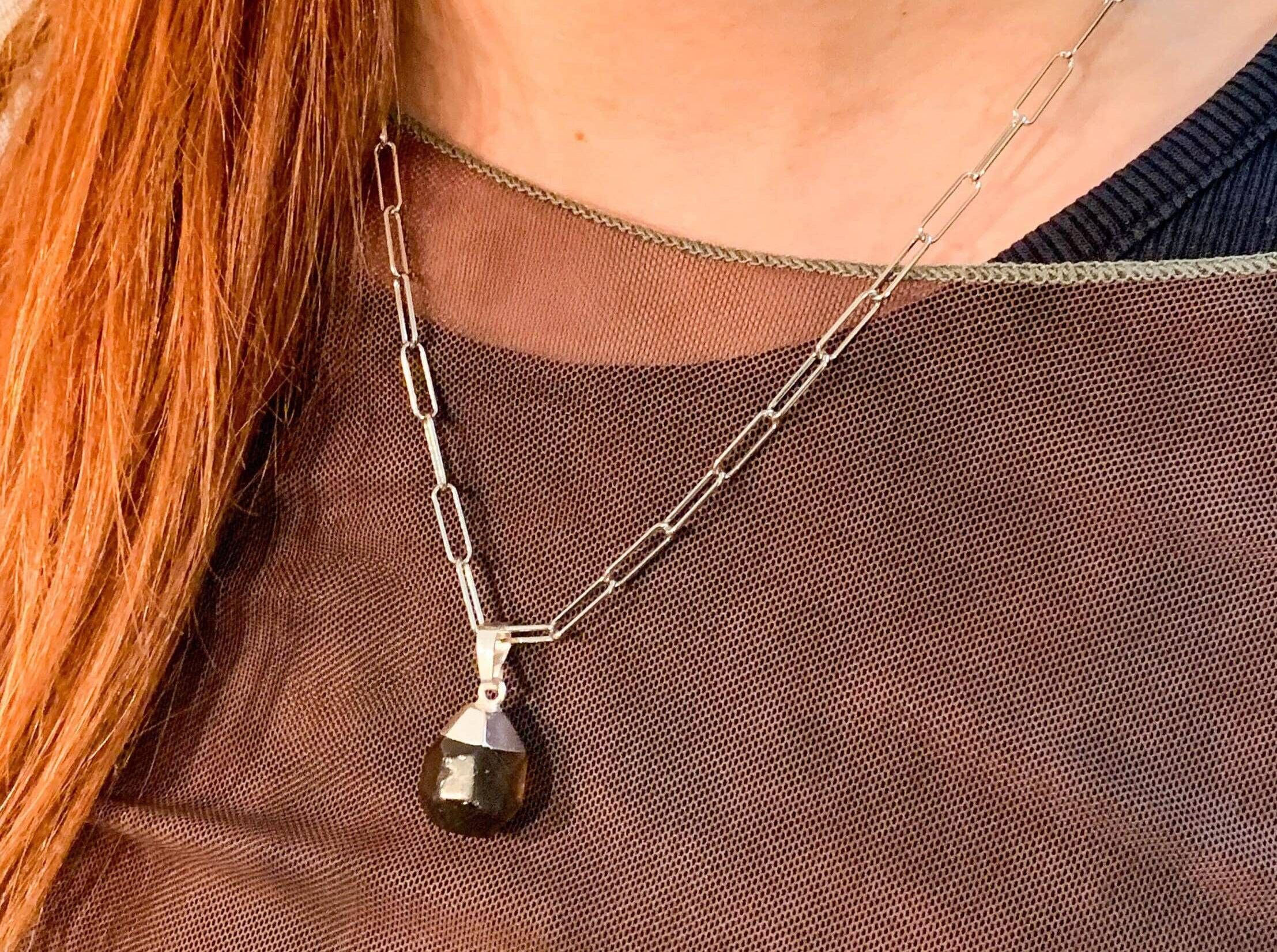 Paperclip Kette silber mit Rauchquarz Anhänger asymmetrisch hangemacht