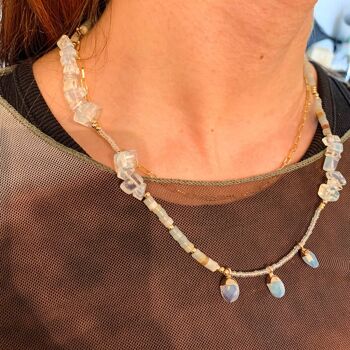 Collier de perles spécial en opalite, amazonite et rocailles arc-en-ciel plaqué or 2