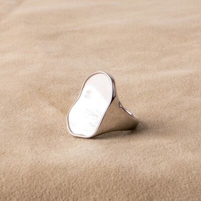 Statement ring large with mother of pearl silver asymmetrical