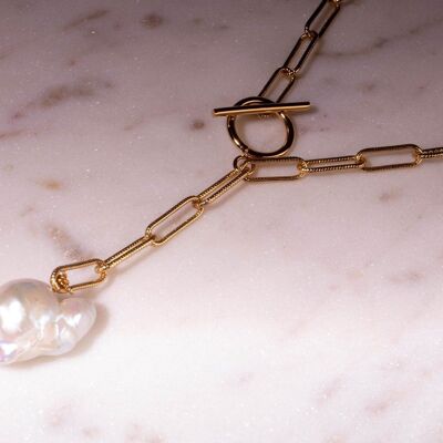 Paperclip chain asymmetrical with gold-plated baroque pearls, long