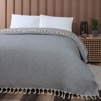 Maunaloa XXL.   Bedspread with an attractive diamond pattern on intense colors.   In 5 colors.