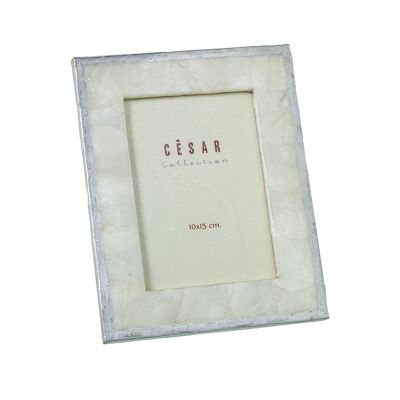 PHOTO FRAME 10X15CM NATURAL MOTHER OF PEARL PAINTED SILVER EDGE _EXT:17X22X1CM ST38949