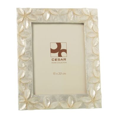 PORTE PHOTO NACRE 15X20CM RELIEF FLEUR NATUREL _EXT:22X27.5X1CM ST37158